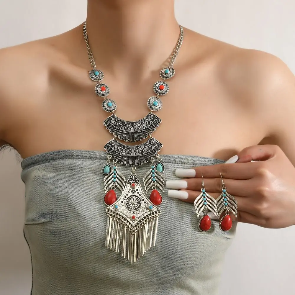 

Imitation Turquoise Long Tassels Necklace Earrings Exaggerated Vintage Ethnic Style Jewelry Set Exquisite Alloy Neck Jewelry
