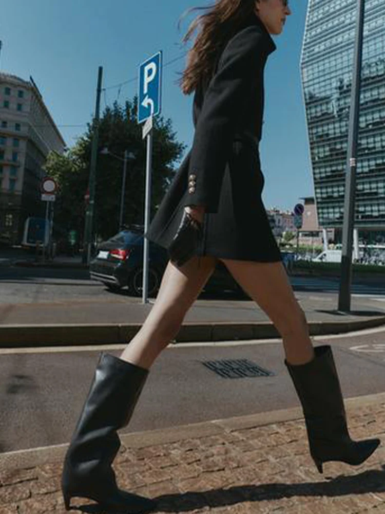 النمط الأوروبي والأمريكي 2025 الخريف الوافدين الجدد أزياء المرأة متعددة الاستخدامات المخلوطة مزدوجة الصدر معطف قصير سترة