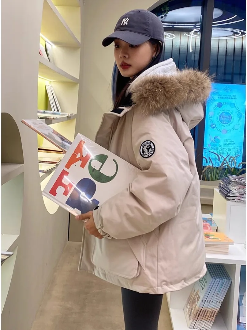 

Утепленная хлопковая парка для женщин, зима 2024, новая модель, студенческая рабочая одежда, милый японский стиль, свободный крой, полиэстер