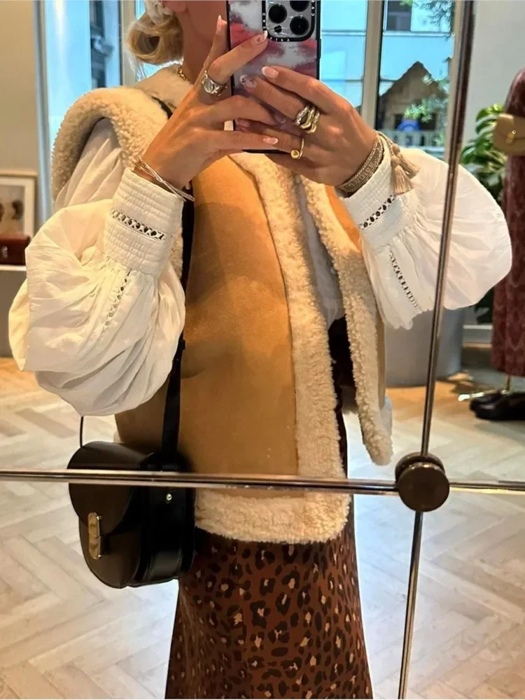 

Lamb Wool Sleeveless Plush Vest For Women O Neck Cashmere Thicken Warm Waistcoat 2023 Autumn Winter Fashion Vintage Female Coat