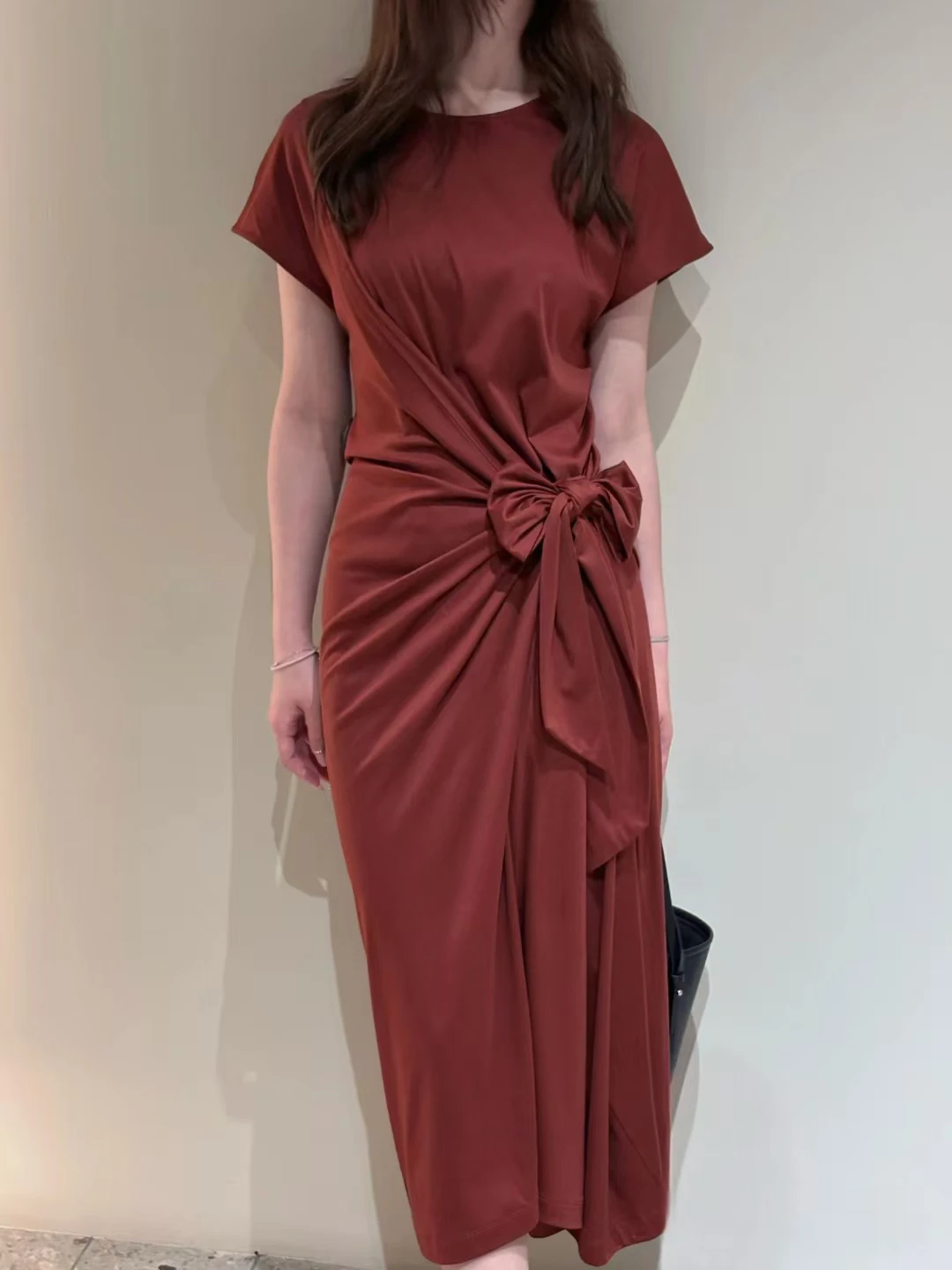 Tapis été nouveauté femmes portefeuille t-shirt Dr rouge taille haute a-ligne jupe ort Sve rond Ne une seule pièce