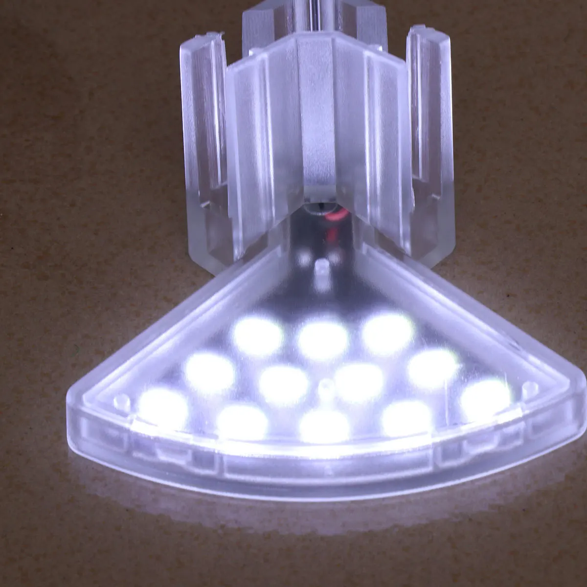 

USB LED Clip Aquarium Fish Tank Light Ultra-Thin Simple Design High Brightness Color Rendering No Flicker Eu Plug White