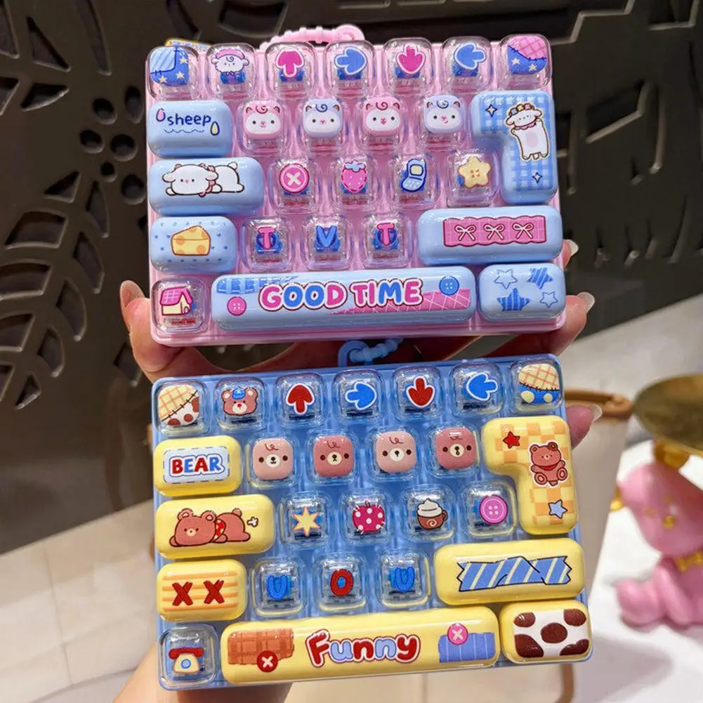 26 Grids Keycap Clicker Anti Stress Fidget Keyboard Keychain Decompression Button Cartoon Hand Relax Party Favor Gift 26구 키캡 클릭커