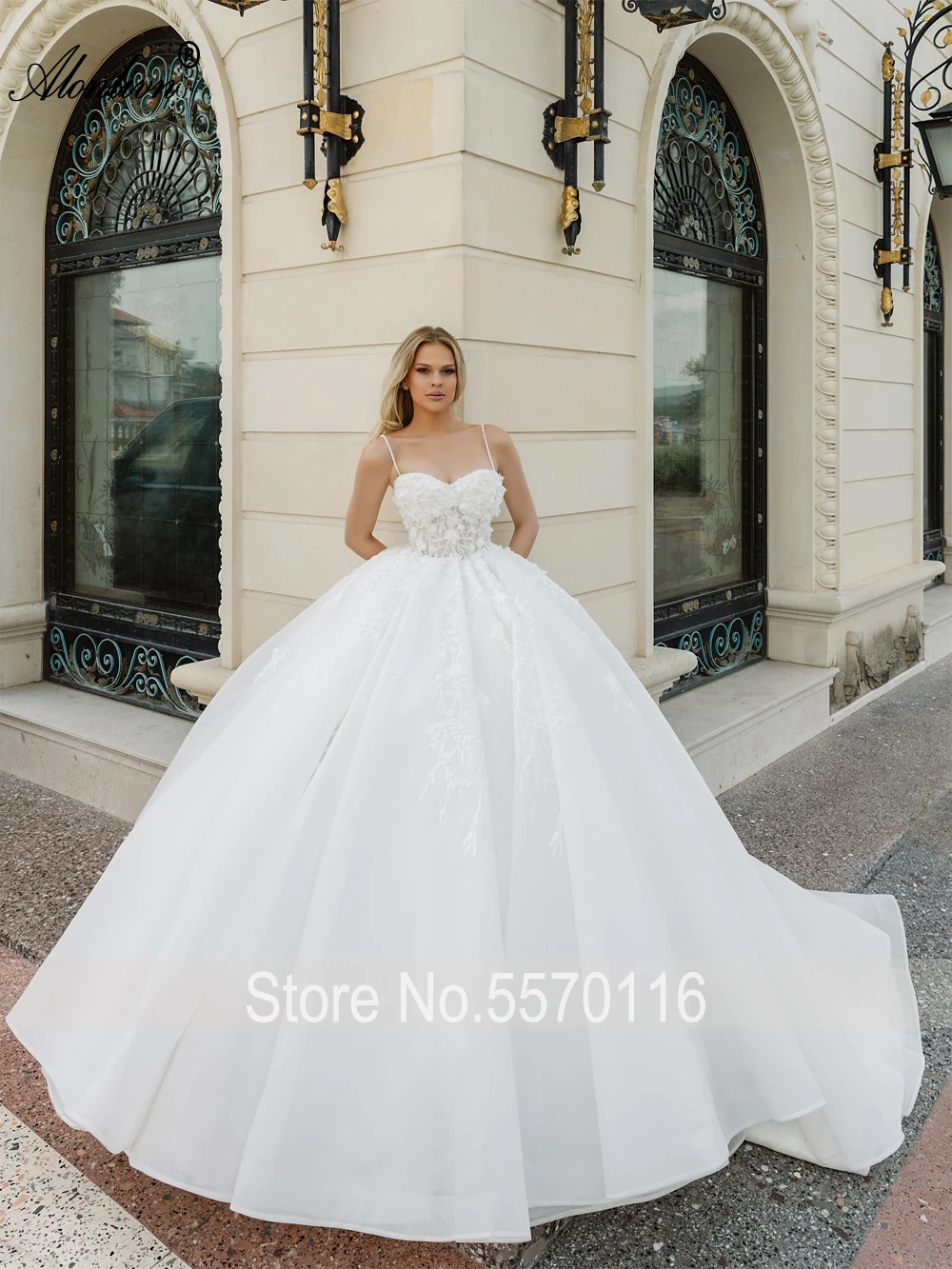 Alonlivn Spaghetti Straps Ball Gown Bridal dresses Beauty 3D Appliques Lace Sweetheart Wedding Gowns