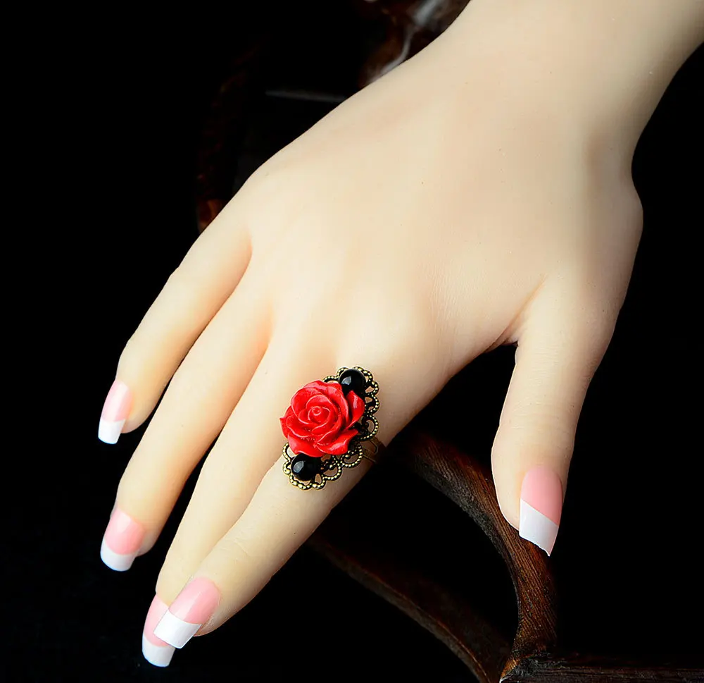 RetroGem Jewelry Gothic Style Adjustable Red Rose Flower Antique Bronze Rings for Women Trendy Vintage Party Wedding Accessories