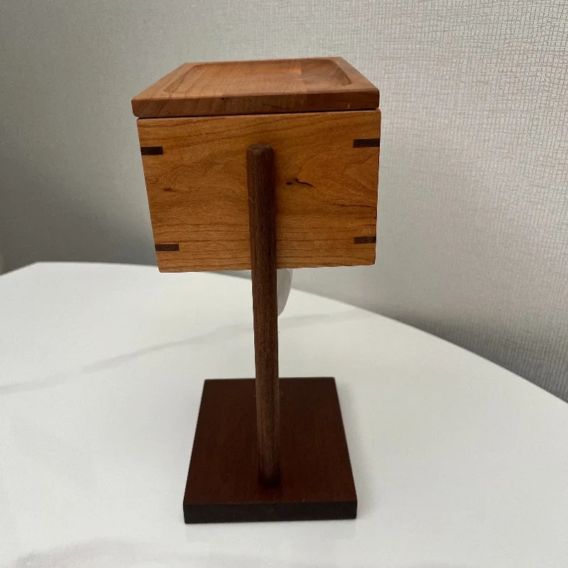 Solid Wood Tissue Box, Creative Simple Home Table Napkin Holder, Luxury Housewarming Gift with Walnut Grain Texture