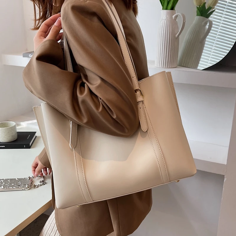 Casual Tote Bag Women Large Capacity Texture Leather One Shoulder Underarm Bags 2023 New Fashion Bucket Handbags Trend