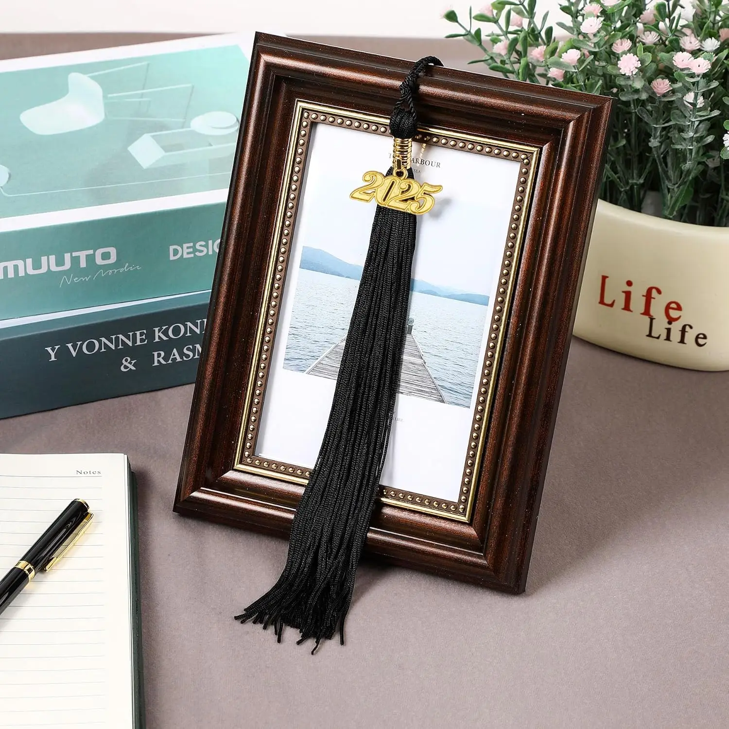1Pc 2025 Graduation Tassel with Metal Year Charm Replacement Cap Accessory for Commencement Ceremonies