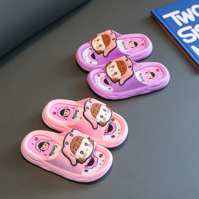 Kids' slippers Cute summer girls' water shoes Indoor non-slip bathroom slippers Beach pool