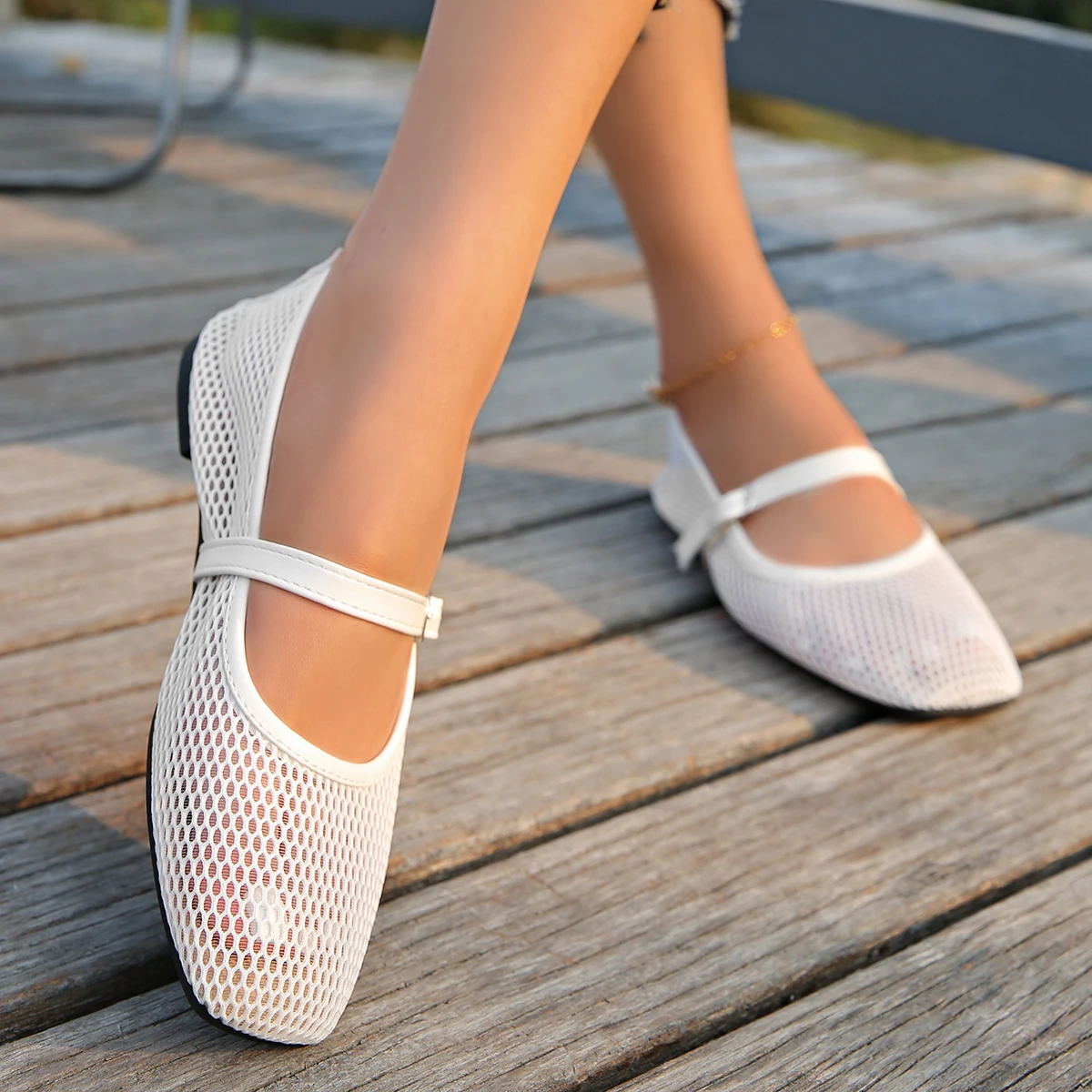 sapatilhas-casuais-femininas-de-verao-com-fivela-tamanhos-grandes-nova-moda-2026-mais-vendidas-em-malha-respiravel-e-antiderrapante