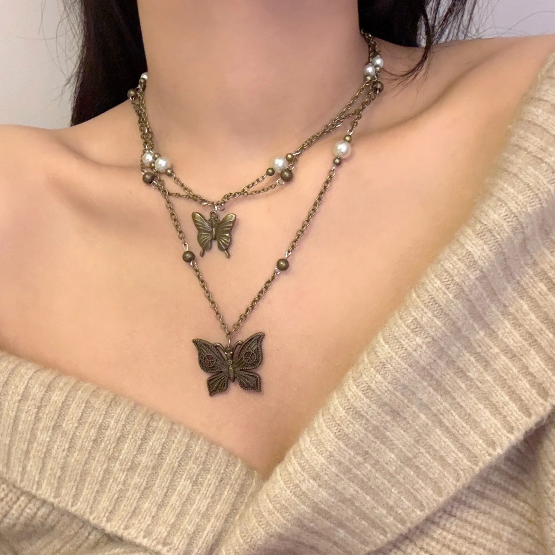 Maillard Vintage Double Butterfly Necklace Women's Choker Collarbone Chain Light Luxury Niche Accessories 2025New