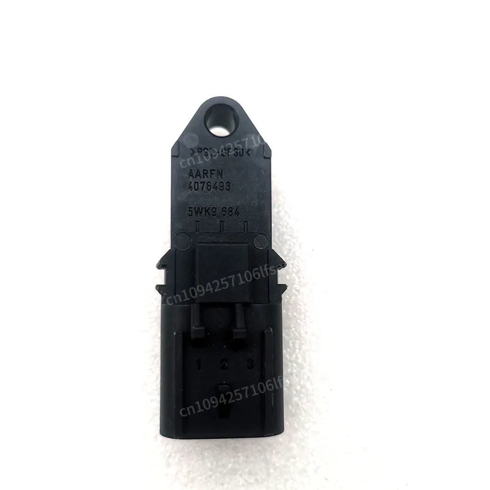 Kualitas Tinggi Baru untuk 4076493 Sensor Tekanan Cocok untuk ISC ISM ISX L10 D4076493 2897331 Baru
