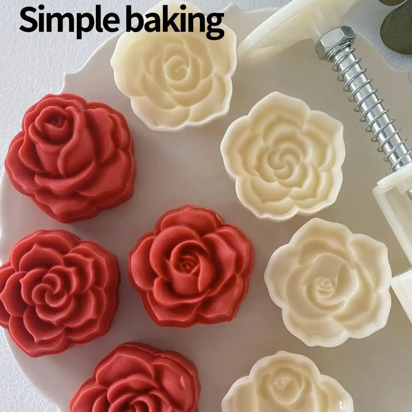 4-Piece Set Rose Flower Pattern Pastry Molds for Mooncakes And Green Bean Cake Kitchen Tools for Festive Gifting And Baking