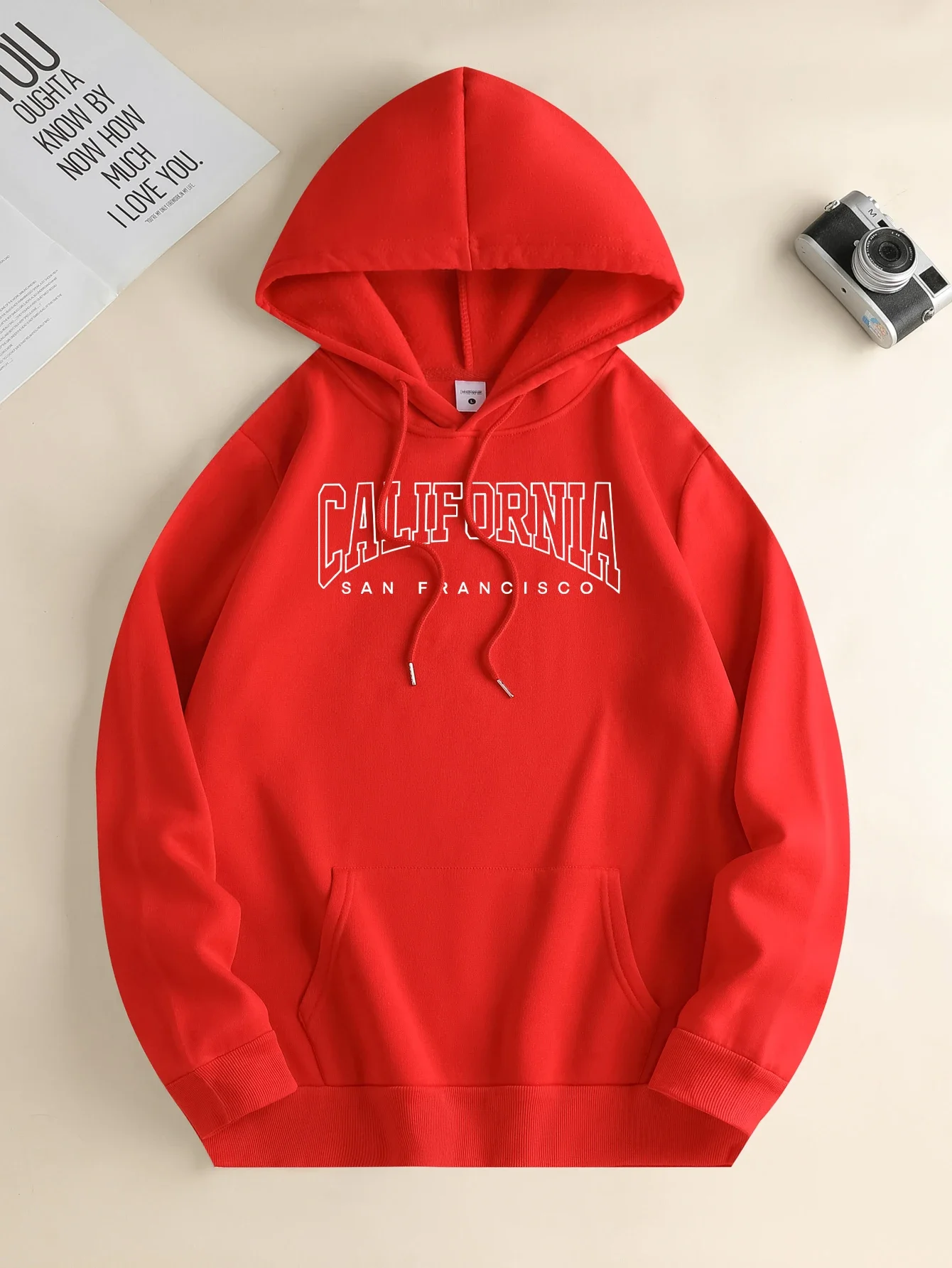 Nueva sudadera con capucha a la moda para hombre, sudadera informal con cordón diario, sudadera con bolsillo de canguro frontal con monograma para hombre