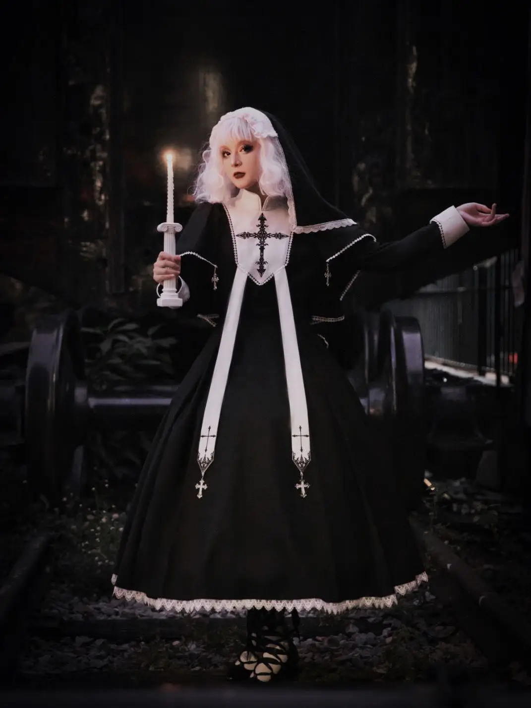 【 Convent 】 Nun Diablo Department Goth Witch Crucifix Lace Long Sleeve Lolita Cosplay Dress Cloak Halloween