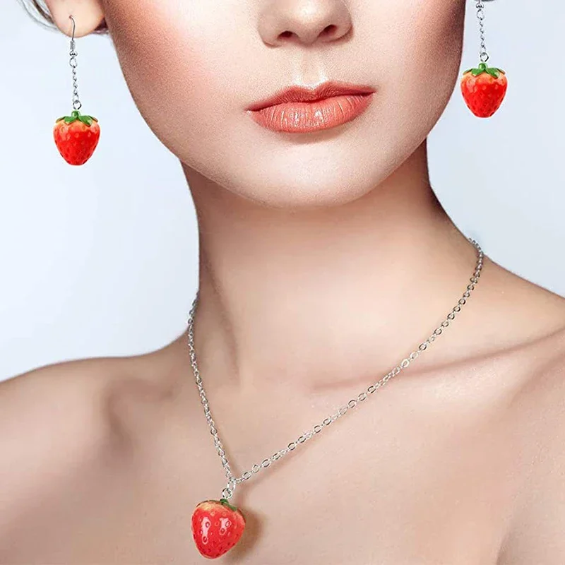 Strawberry Resin Pendant Charms Fruit Fashion Pendant Earrings Jewelry Accessories