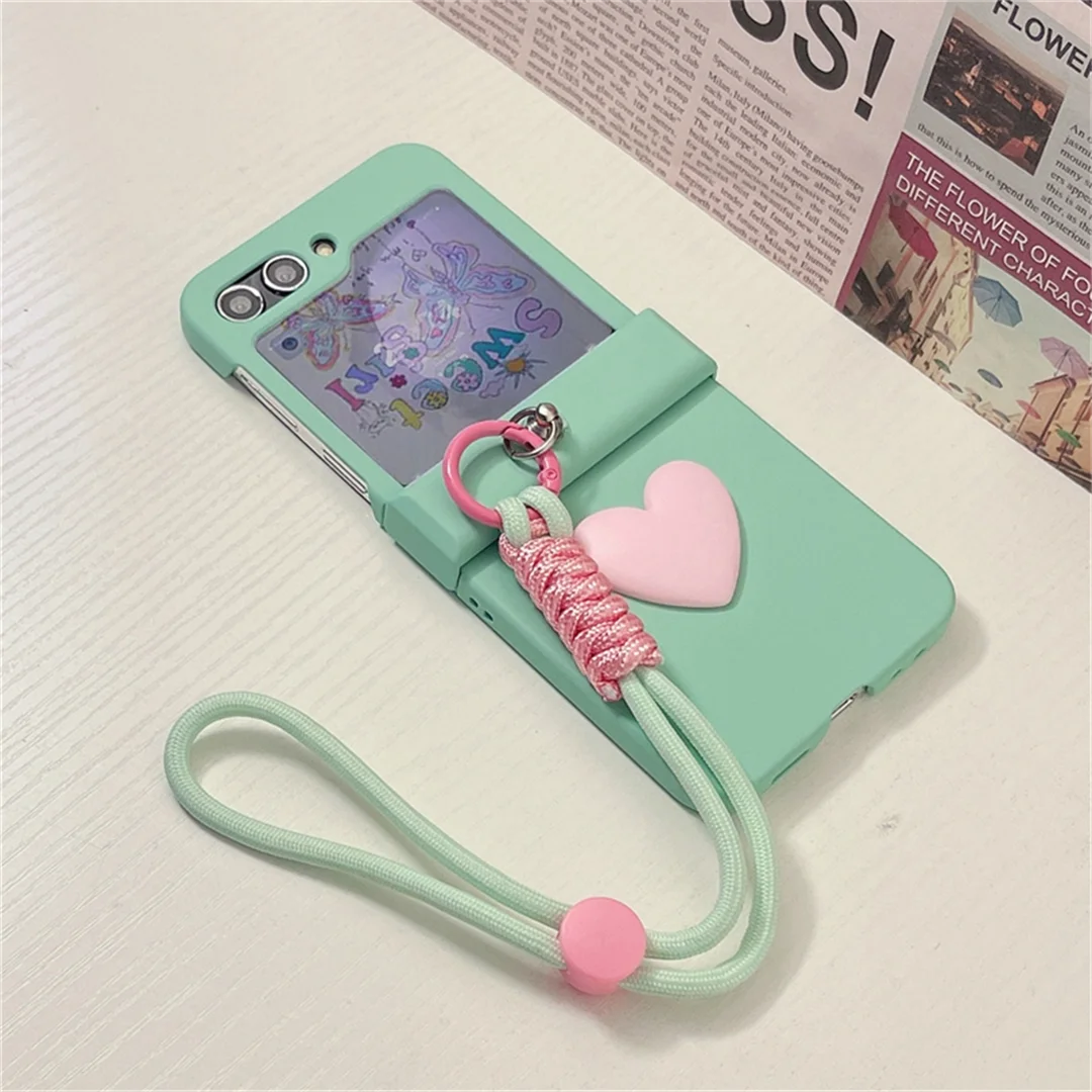 Cute Mint Green Love Heart Portable Rope Phone Case for For Motorola Razr 40 50 Ultra 50 Razr Plus 2023 2024 Shockproof Cover