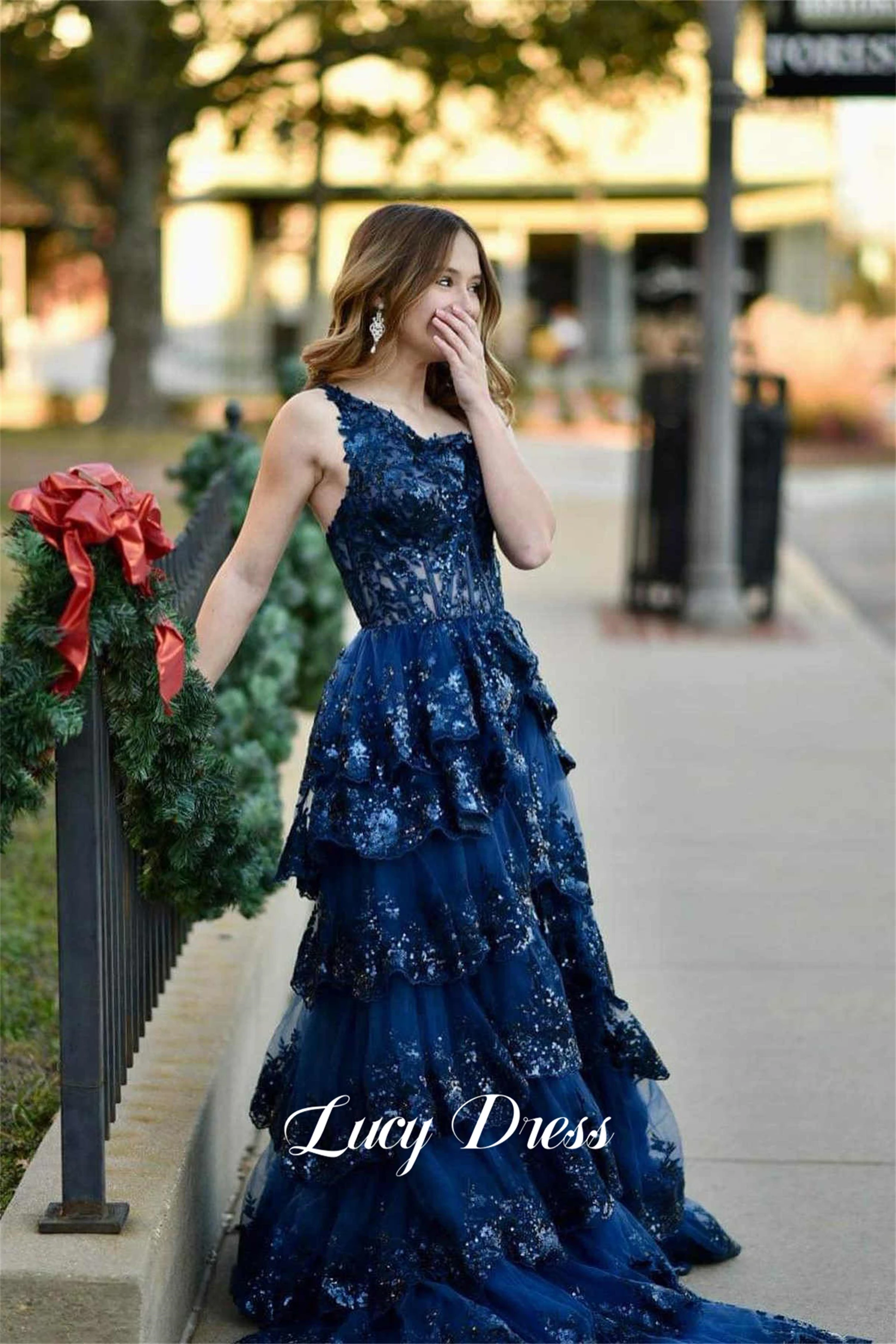 Graduation Gown Sparkly Lace Layered Ball Navy Blue Special Occasion Dresses for Formal Occasions Wedding Dress Customized Prom