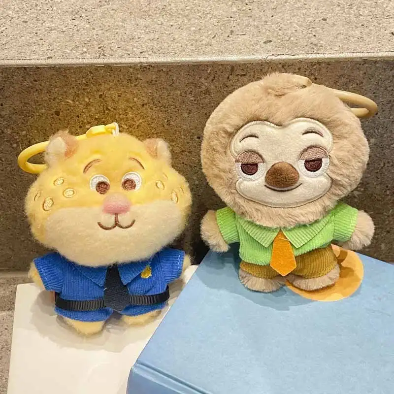 Zootopia película personaje serie Judy Nick Benjamin Clawhauser Linda mochila de felpa colgante Anime periférico juguetes llavero regalos