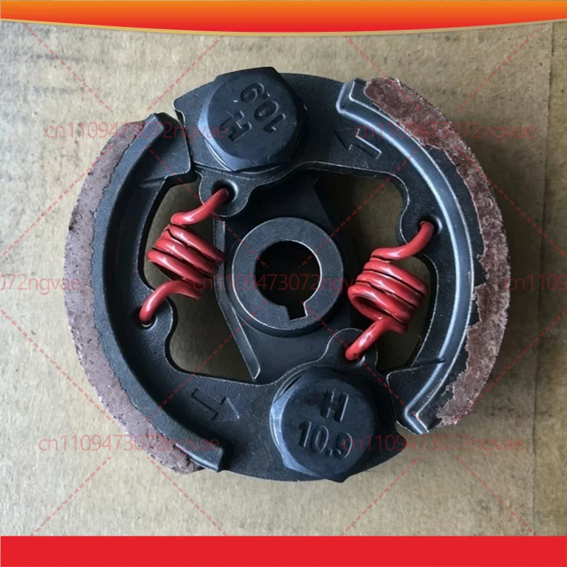 

2pcs Thickened Clutch Shoe Replacement Parts For 49CC 2 Stroke 4 Stroke Garden Power Equipment Accessories