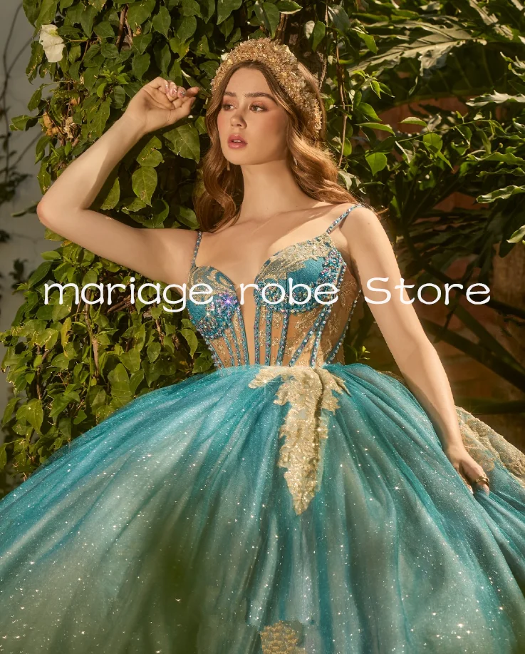 Robes de Quinceañera bleu glace scintillantes, avec veste à manches longues, corset pailleté, cristaux, vestidos de 15 años en promotion, personnalisables