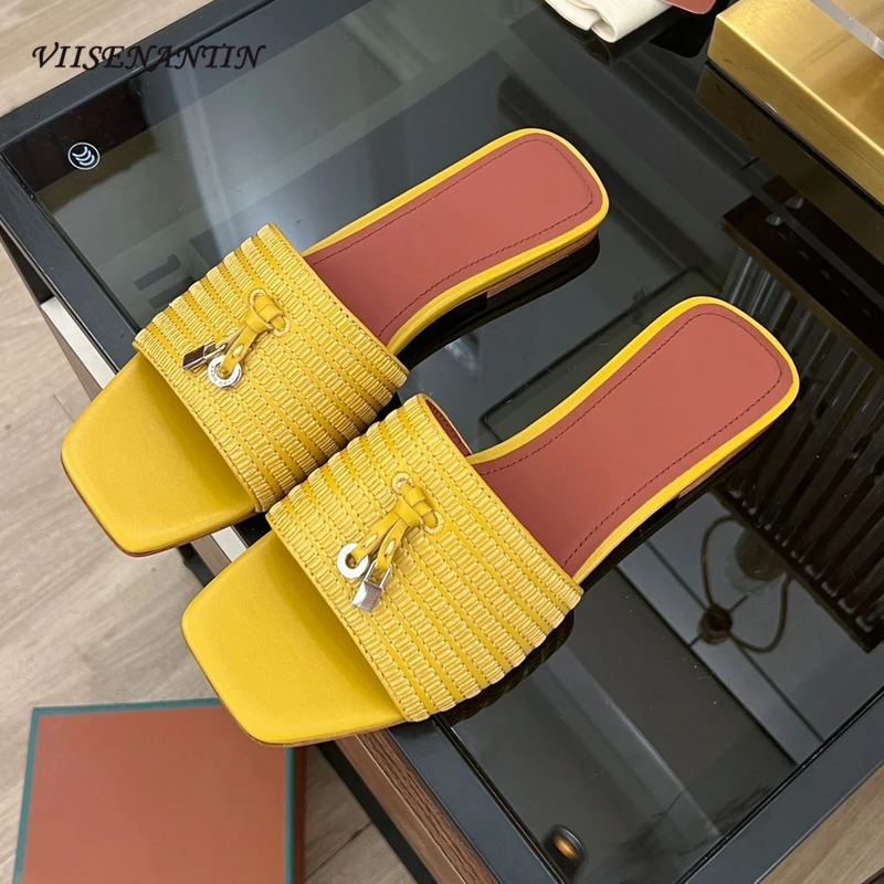 

Fashion New Runway Shoes Women Slippers Summer Striped Woven Flats Metal Lock Decor Open Square Toe Casual Ladies Roman Sandals