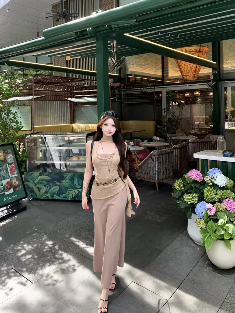 Summer Hot Girl Knitted Vest And Dress Set Women's Fashion High Waist Short Sleeve Two-Piece Suit Casual Commute Style