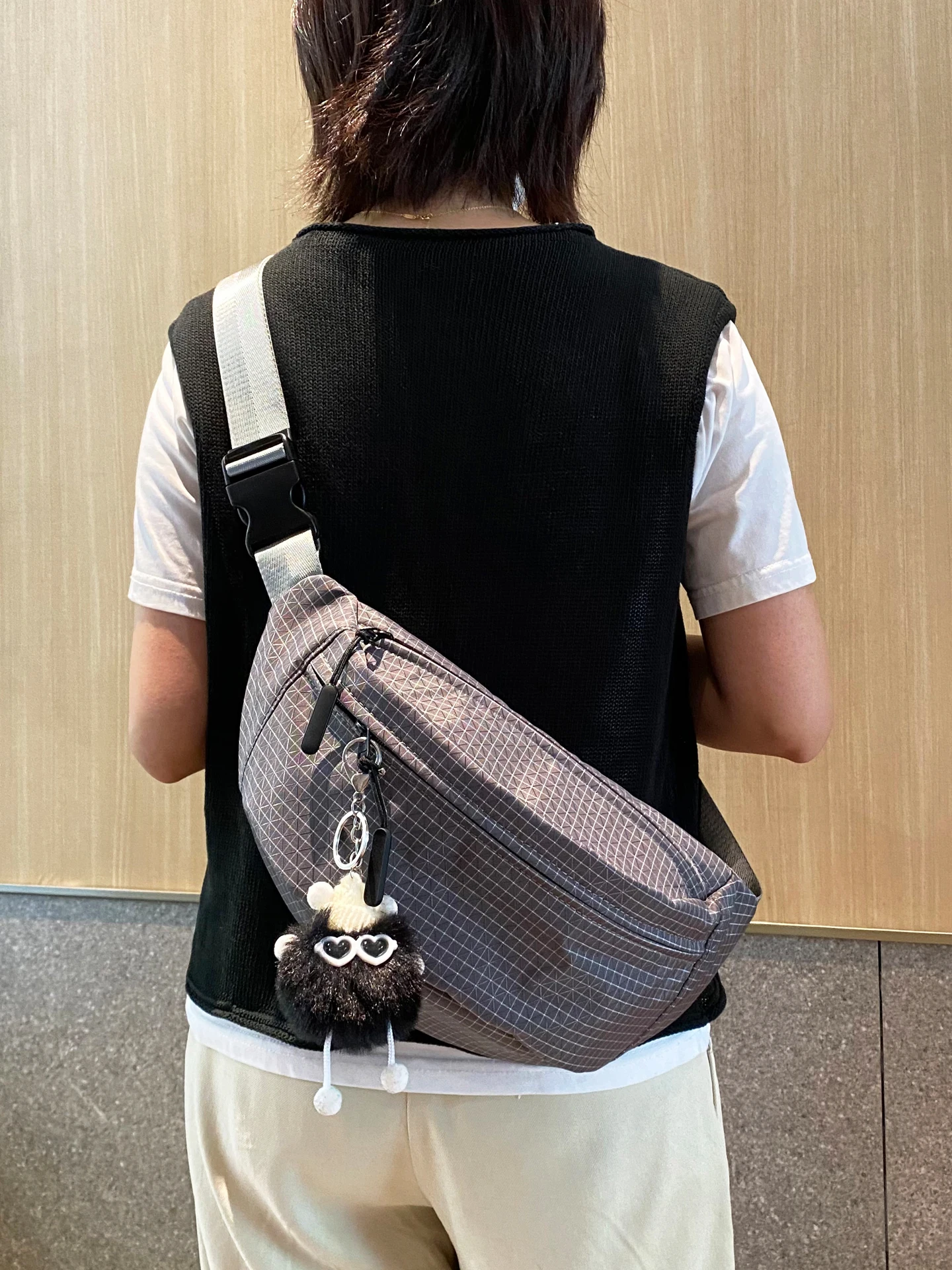 unisex-outdoor-nylon-chest-bag-neutral-workwear-style-cycling-multi-layer-portable-single-strap-soft-zipper-closure-leisure