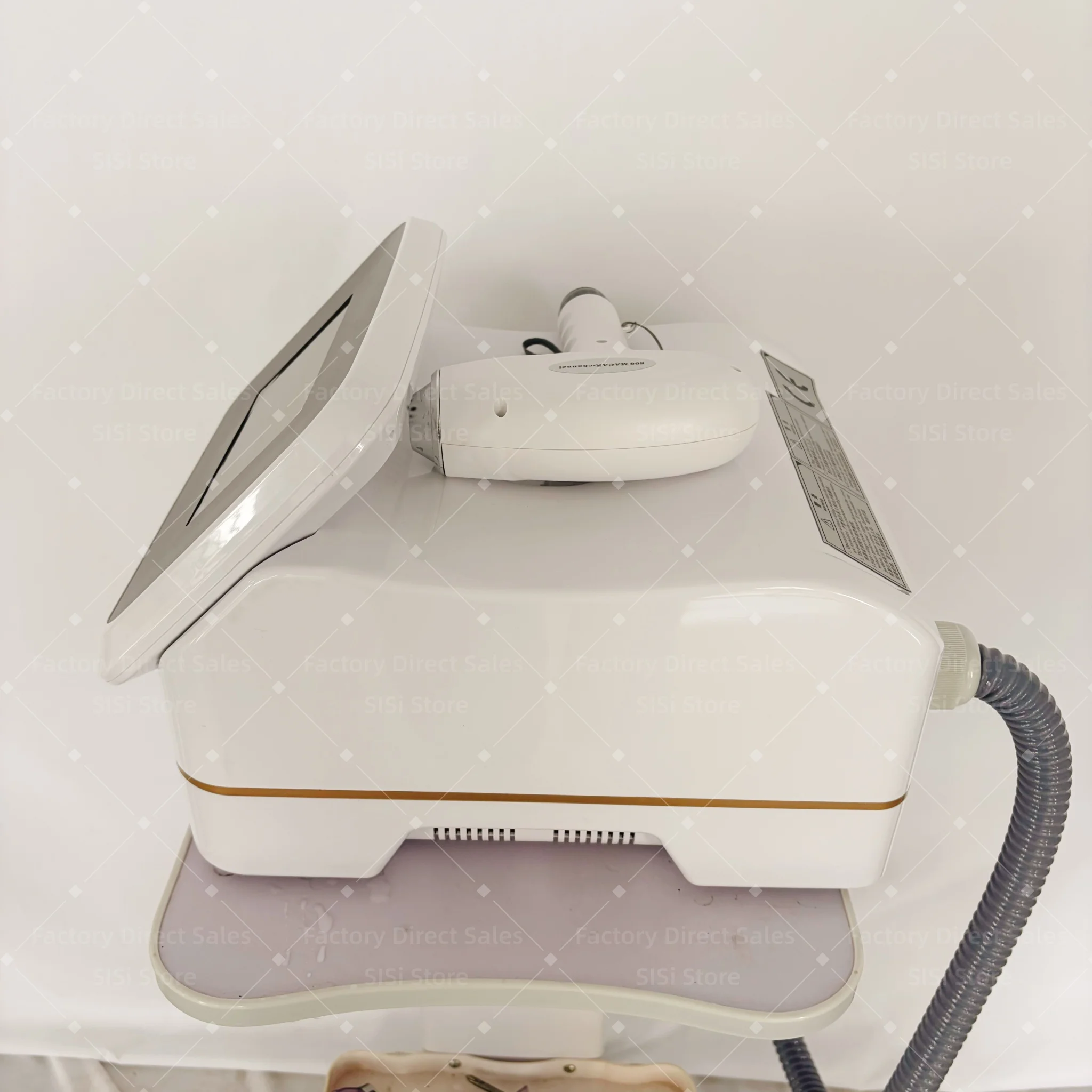 

Mini Professional Laser Diode Ice Titanium Depilate Machine Painless Diode Laser Hair Removal 3 Wavelength Permanent Depilator