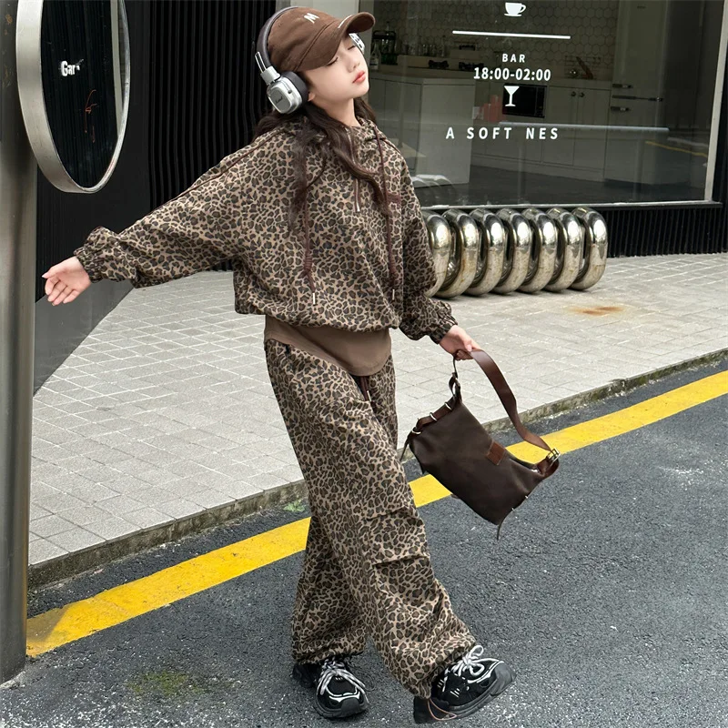 Girls' Spring and Autumn Fashion Casual Leopard Print Suit 2025 New Middle-aged and Older Children's Korean Fashion Suit