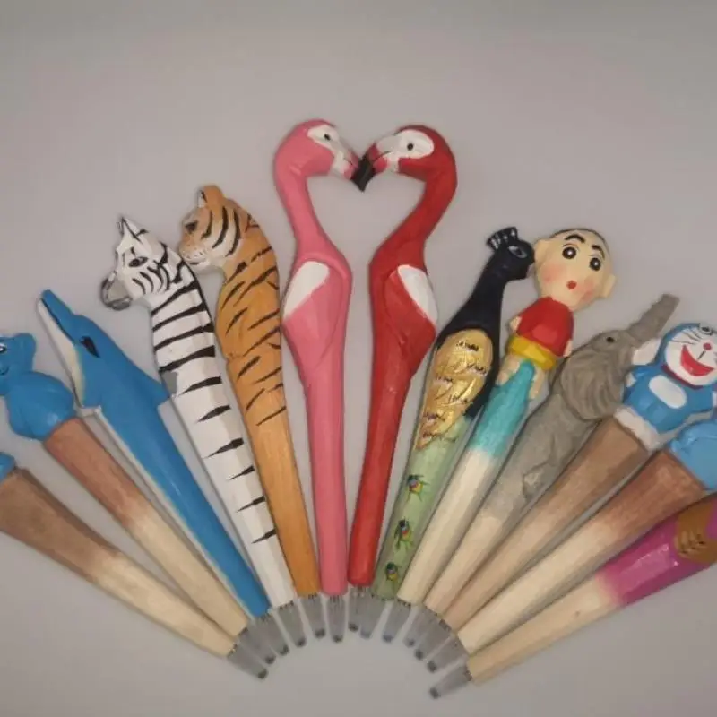 

10pcs Creative Carved Wooden Animal Pen BallPoint Stationery Hand Painted Vintage Wood pens Back To School Party Favors