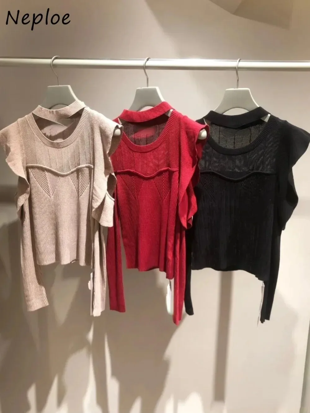 Newoe Solid Half-high Collar pullover con maniche a farfalla Slim Fit Off spalla Ruffles Jumper Japan Moda Knit All-match Tops