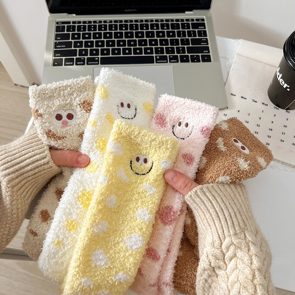 10 пар носков с рисунком улыбки, женские носки до середины икры с крапками для женщин, нескользящие теплые женские носки из кораллового флиса, комплект