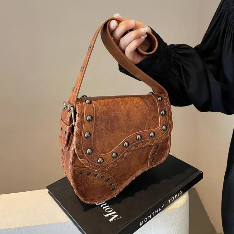 Vintage Rivet Saddle Bag Women's Bag 2024 New Fashion Premium Texture Handbag Sweet Cool Motorcycle Wind Shoulder Bag For Women