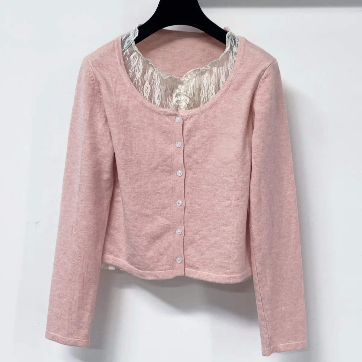 2026 high-quality women's lace patchwork fake two-piece knitted cardigan--26818164