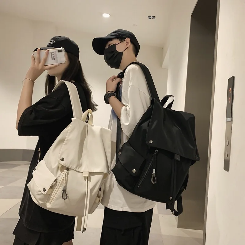香港スタイルの巾着ショルダーバッグ女性用高校生用バックパック多用途フリップカバーコーデュロイバックパックティーンエイジャーと大学生向け