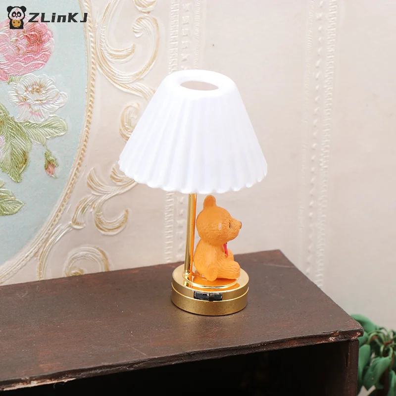 ▶ 1:12 ドールハウスミニかわいいクマテーブルランプモデルミニチュア LED ライト家庭用家具装飾おもちゃドールハウスアクセサリー照明