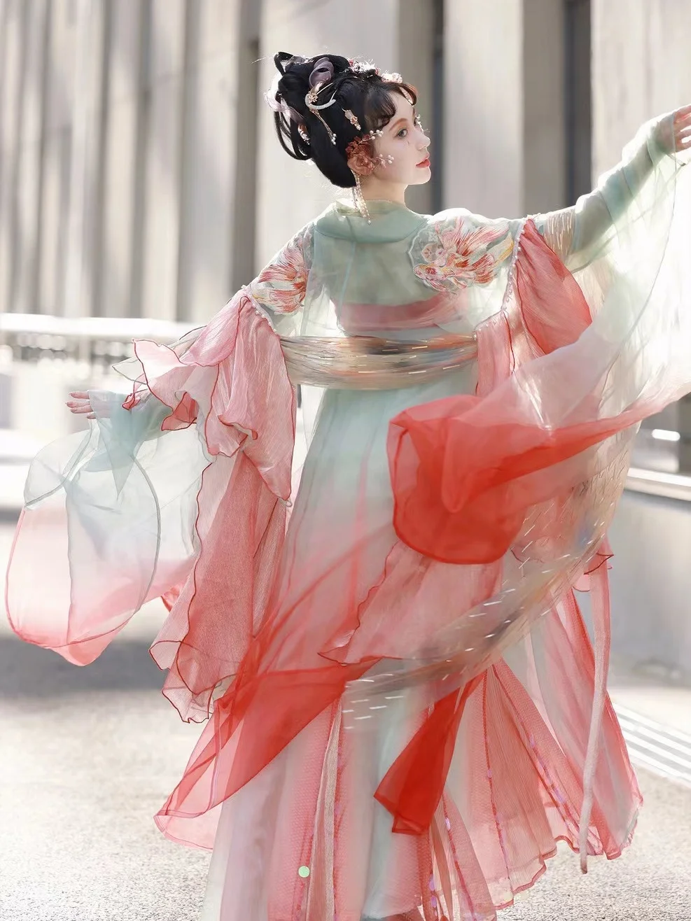 2026 Chinese Style Hanfu Traditional Costume Princess Ru Skirt Female Chest Length Embroidered Large Sleeve Shirt - view 4