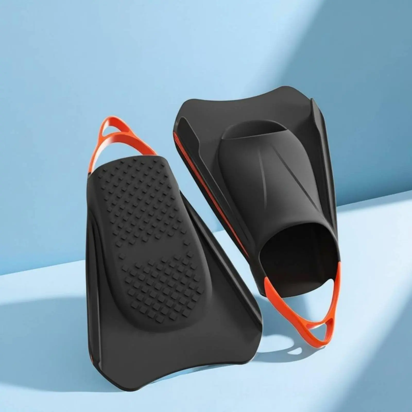 

Short Swim Fins Ergonomic Fit Silicone Training Fins Silicone Swim Flippers Streamlined Design Aquatic Equipment for Snorkeling