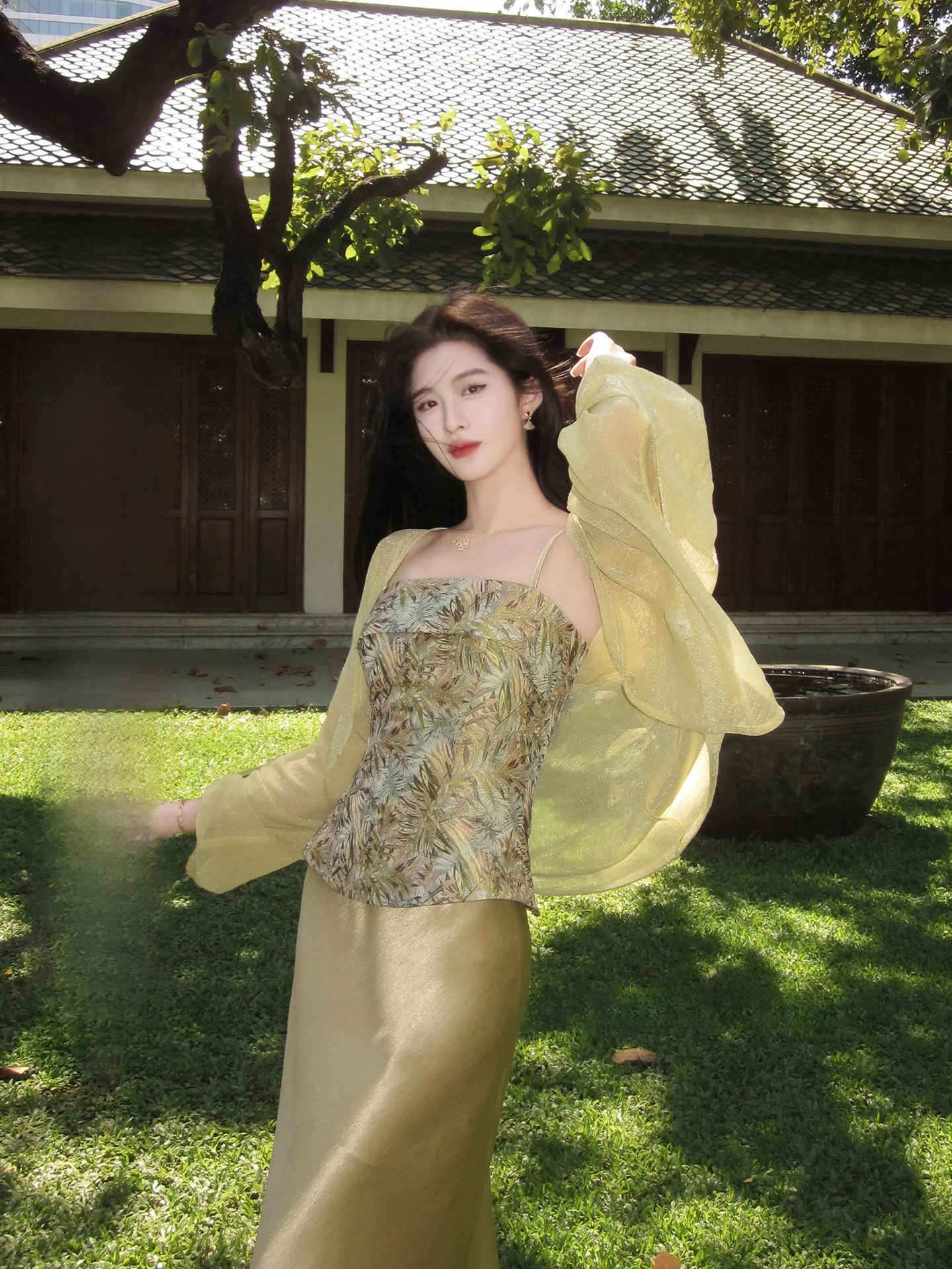 

Lingan Zhihe Women's Summer Outing Printed Satin ter Skirt Set Floral Pattern Loose Fit Long Sve Open Cardigan