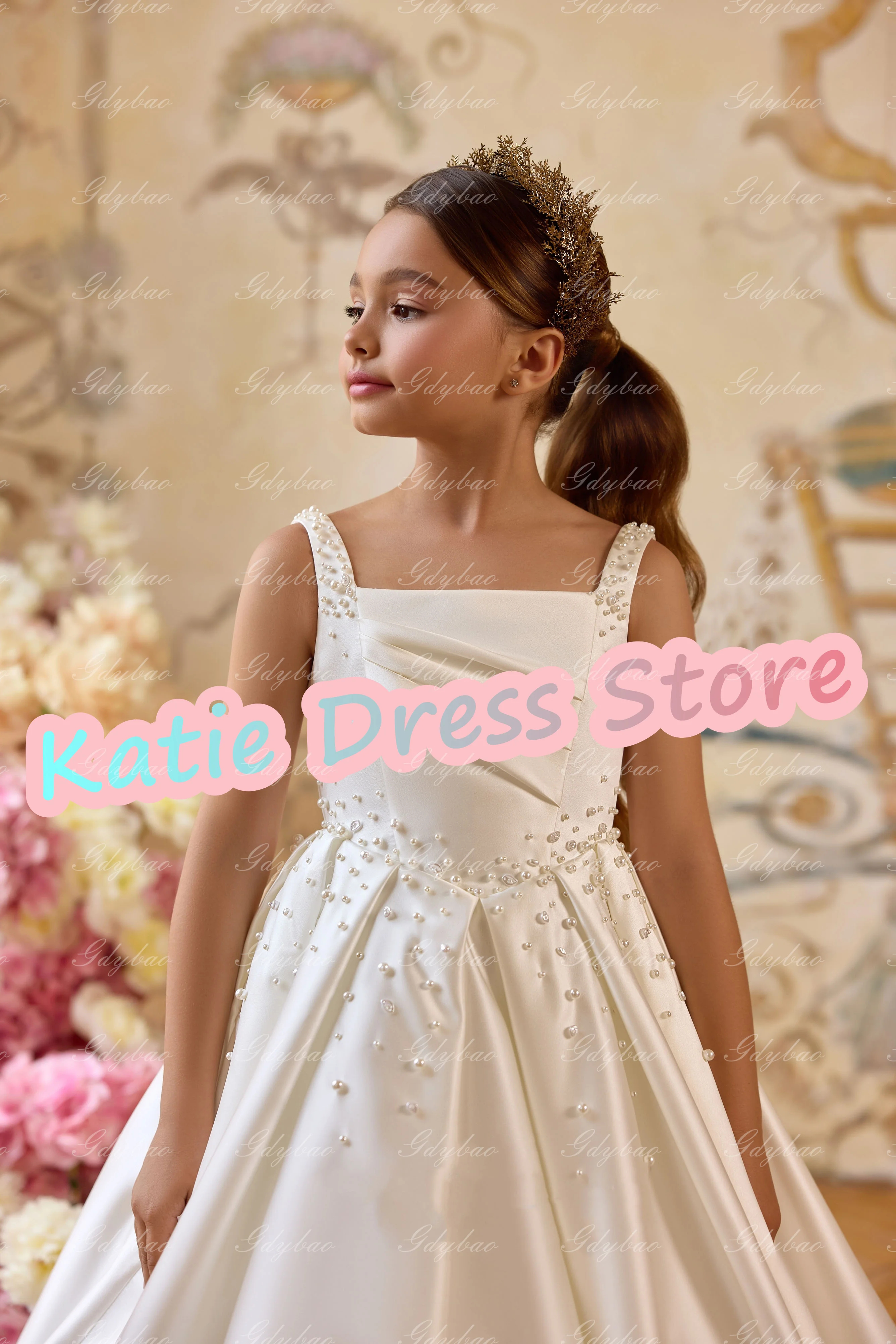 Abito da ragazza di fiore bianco personalizzato per abiti da ballo da prima comunione per feste di compleanno per bambini senza maniche con perle in raso