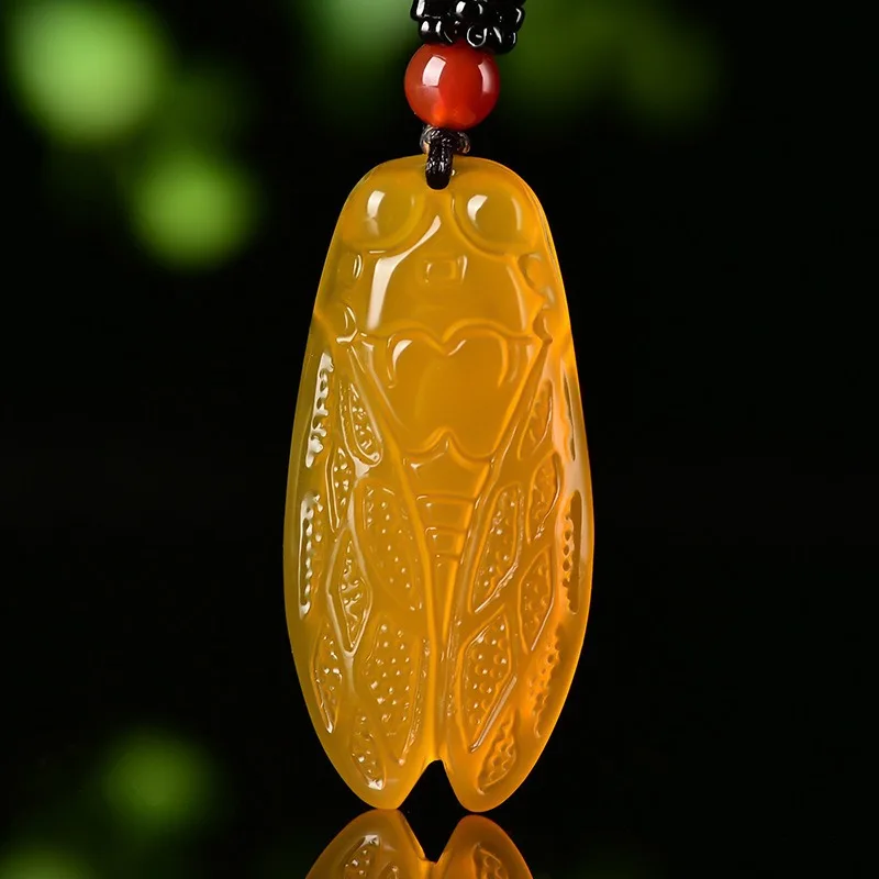 

Новый кулон из высококачественного желтого халцедонового агата с изображением Гуаньинь Будды