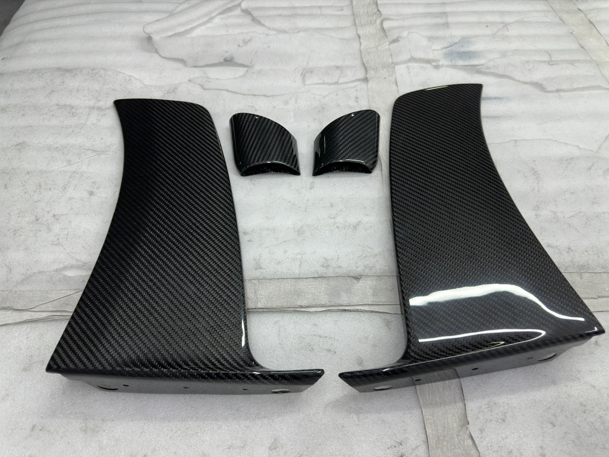 

992 GT3 RS OEM Style Side Skirt Wind Knife Dry Carbon Fiber Body Kit Automotive Accessories For 911 GT3 RS