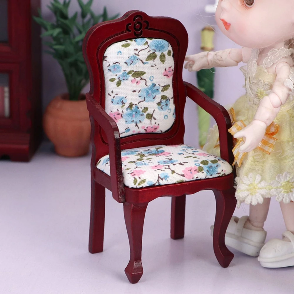 

1/12 миниатюрный кукольный домик, красный деревянный винтажный стул, мини-мебель, модель игрушки для кукольного дома, аксессуары, украшение ob11 bjd