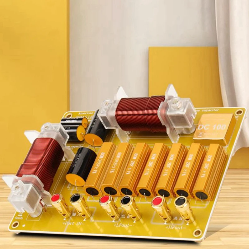 Dzielnik audio Głośnik sceniczny Dwukierunkowa częstotliwość Pojedynczy głośnik wysokiego i niskiego basu KTV o dużej mocy 15/18 cala