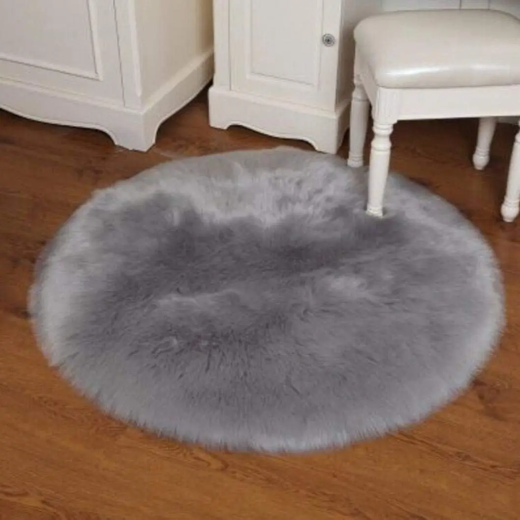 Afbeelding 5: Imitatiebont tapijt rond 90 cm zacht lang haar grijs shaggy tapijt, slaapkamertapijt imitatie schapenvacht, boho pluizig tapijt, fauteuiltapijt, kindertapijt, woondecoratie