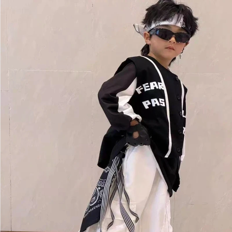 男の子用ヒップホップパフォーマンスコスチューム、ヒップホップ女の子用パフォーマンスコスチューム子供用ストリートダンスコスチューム、黒と白のムーンセット