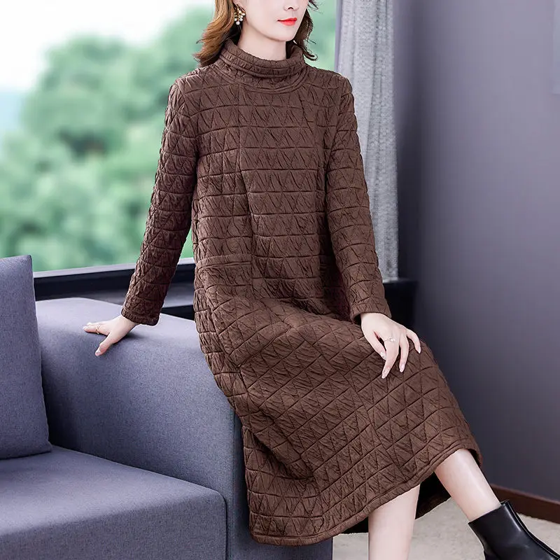 Rhombic Cotton Padded Dress Autumn And Winter Long Sleeve Large Size Medium Length Fashionable Bottomed Dress Quilted Tops T1386