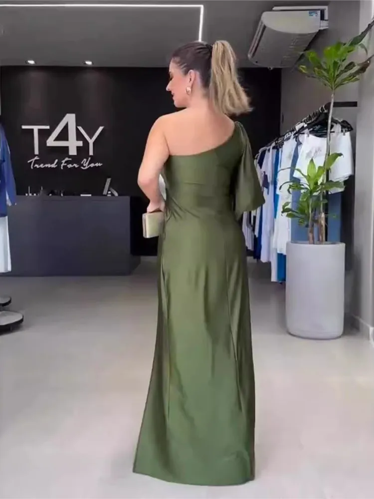 Damenmode Party Maxikleid Sommer Solide One Shoulder Langarm Ausschnitt Unregelmäßige Plissee Erstickte Taille Schlitzkleider 2024