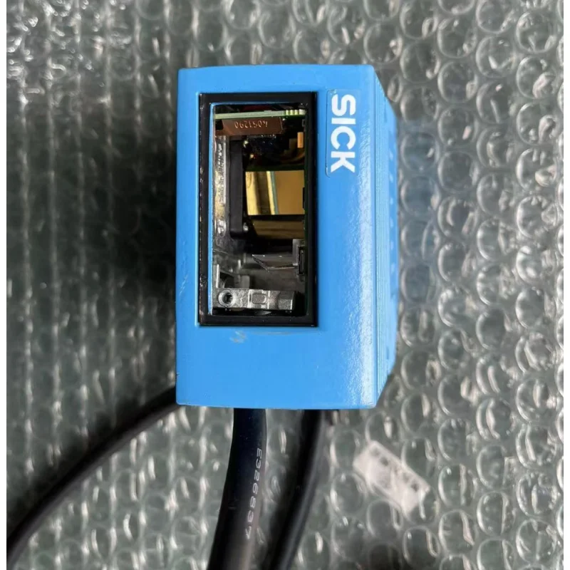 

Second hand CLV620-1000 laser displacement sensor for quick delivery in stock